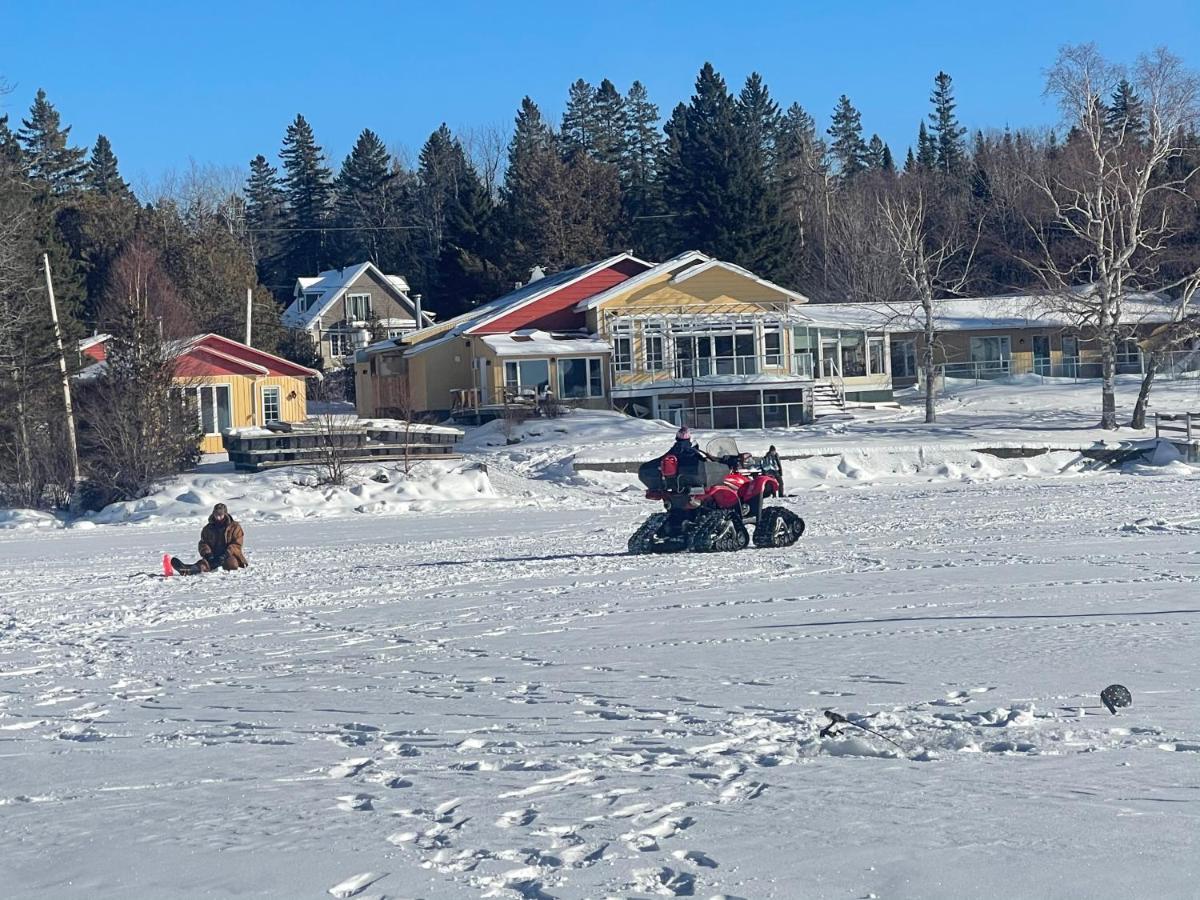 Auberge et Chalets sur le Lac Lac-Mégantic Extérieur photo