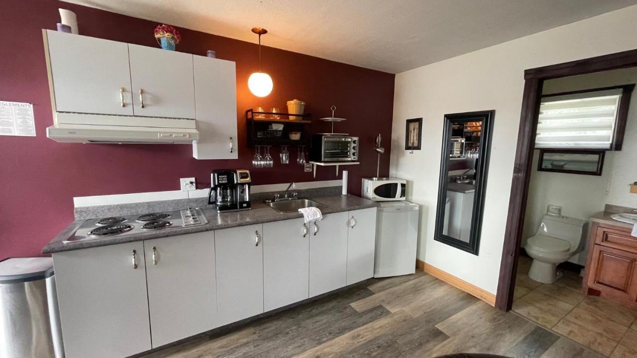 Auberge et Chalets sur le Lac Lac-Mégantic Extérieur photo