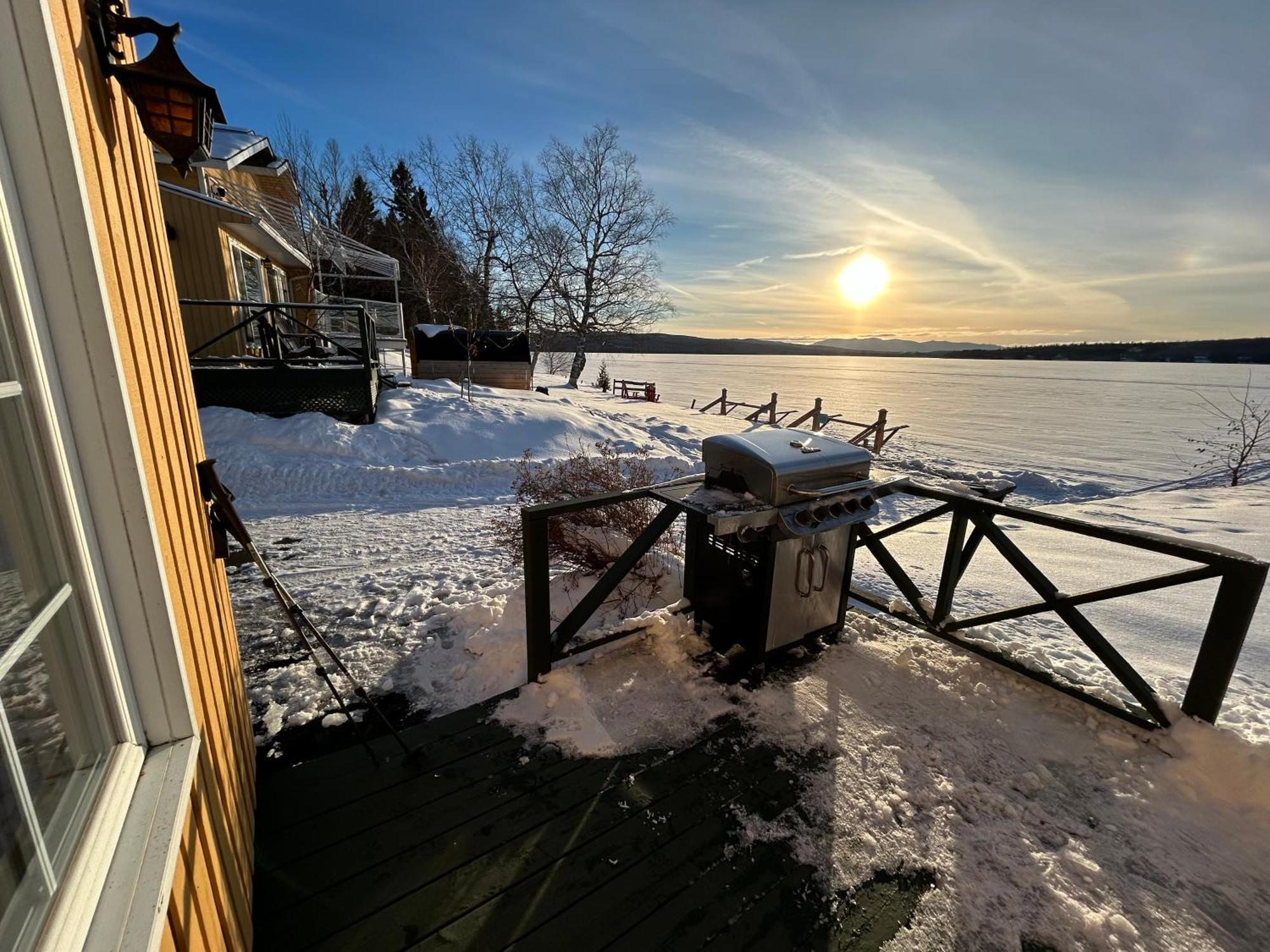 Auberge et Chalets sur le Lac Lac-Mégantic Extérieur photo