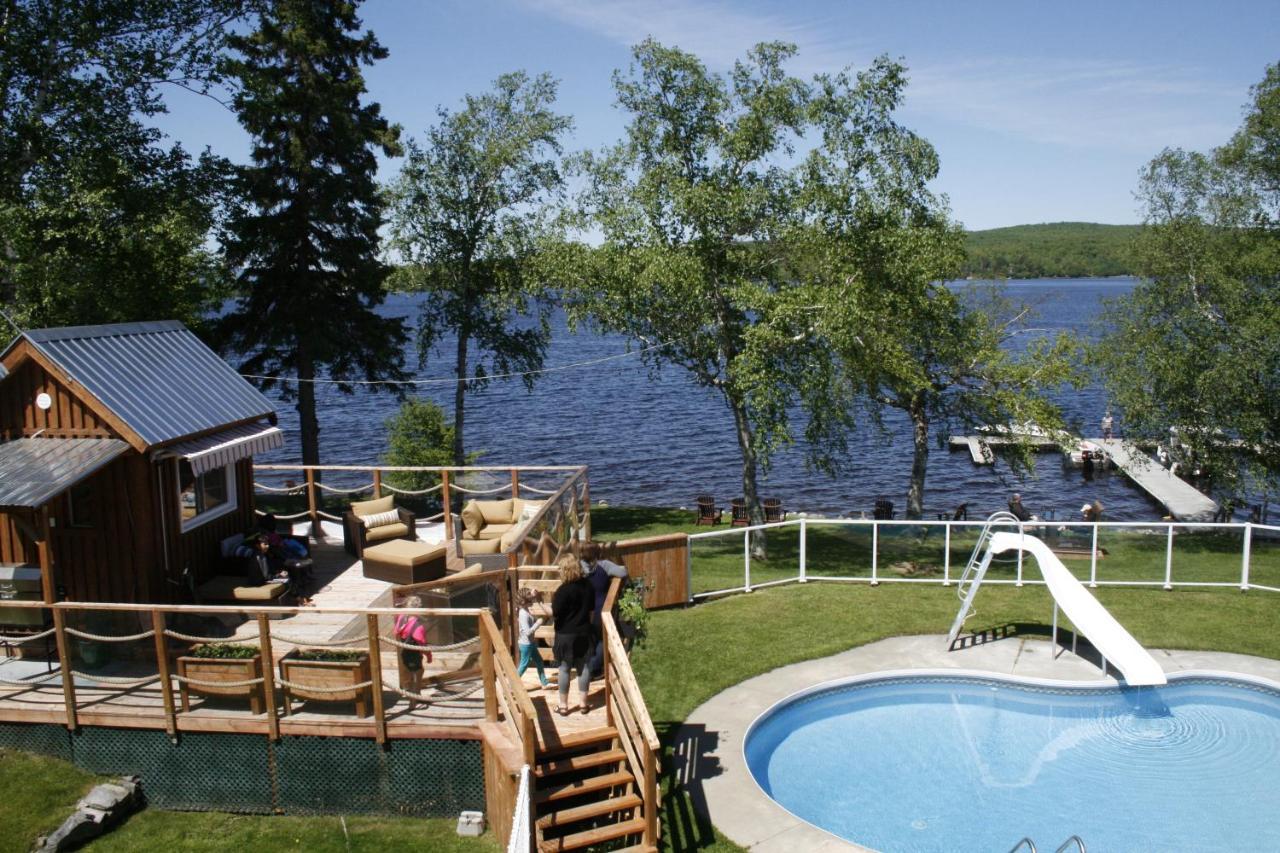 Auberge et Chalets sur le Lac Lac-Mégantic Extérieur photo